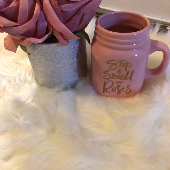 Rose colored mason jar - Picture 2 of 3